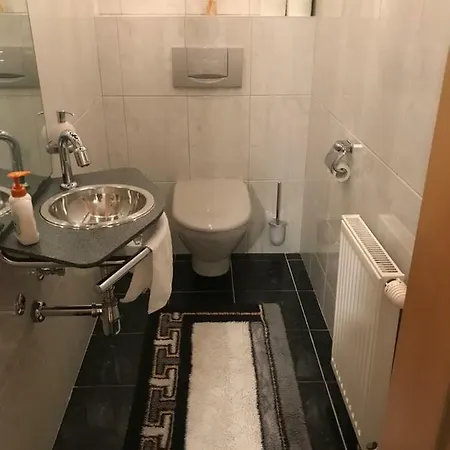 Apartment By Josef Lanzinger