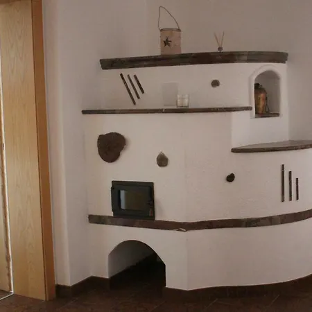 By Josef Lanzinger Bad Vigaun